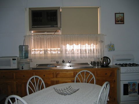 Bettys Cottage - Accommodation Broome 2