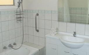 Classic Argent - Accommodation Broome 2