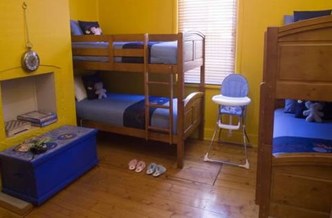 Emaroo Cottage On Argent Street - Accommodation Broome 2