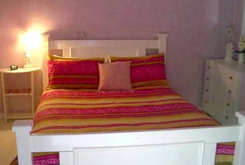 Emaroo Cottage On Oxide Street - Accommodation Broome 2