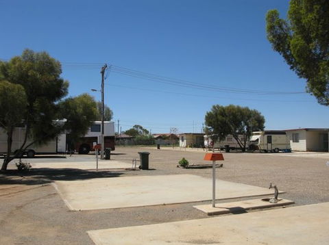 Silverland Caravan Park - Accommodation Broome 3