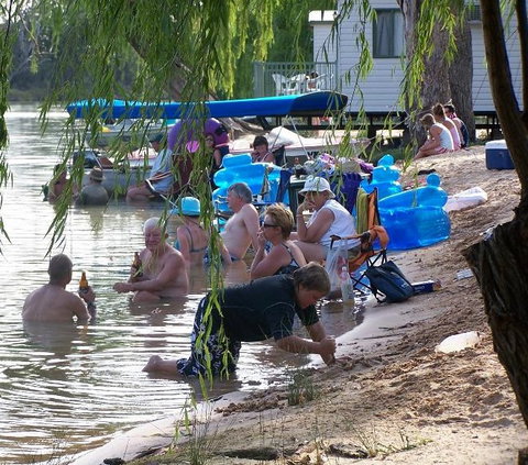 Willow Bend Caravan Park - Accommodation Broome 1