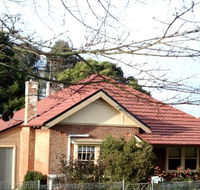 Batlow House - Accommodation Broome