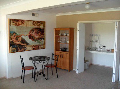 Easternview Heights Boutique Accommodation - Accommodation Broome 2