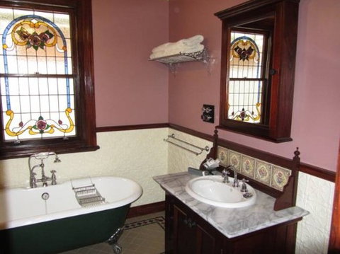 Roseleigh - Accommodation Broome 0