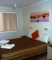 Belmont Pines Lakeside Holiday Park - Accommodation Broome 1