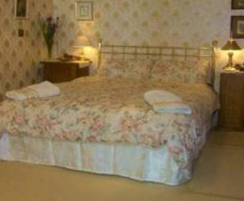 A Winter-Rose Cottage Bed And Breakfast - Accommodation Broome 2