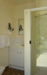 Bundaberg East Cabin And Tourist Park - Accommodation Broome 0