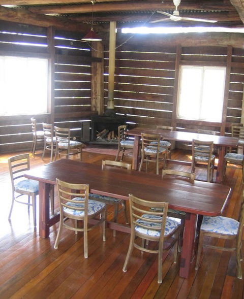 Hidden Valley Cabins - Accommodation Broome 1