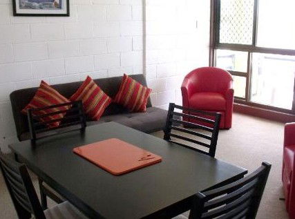 Como Holiday Apartments And Tropical Nites Motel - Accommodation Broome 0