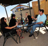 Gladstone Heights Executive Apartments - Accommodation Broome