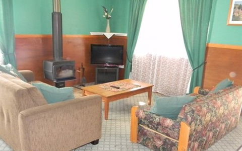 Murray Gardens Country Cottages And Motel - Accommodation Broome 1