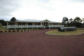 Loggers Rest Bed And Breakfast - Accommodation Broome 3
