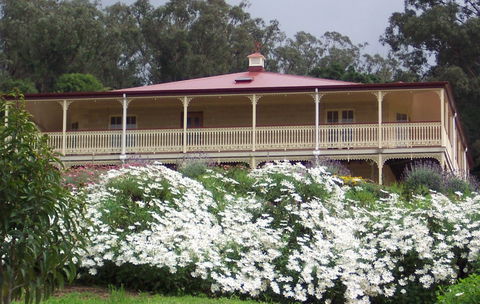 R On The Downs Rural Retreat - Accommodation Broome 1