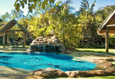 Straddie Bungalows - Accommodation Broome 0