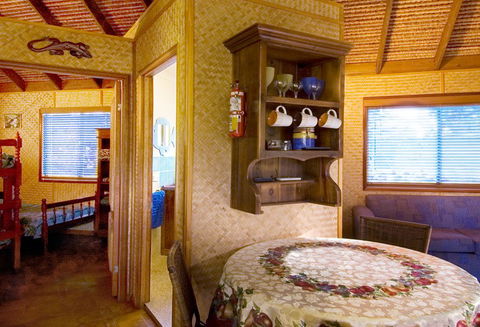 Straddie Bungalows - Accommodation Broome 2