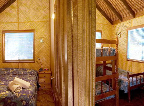 Straddie Bungalows - Accommodation Broome 4
