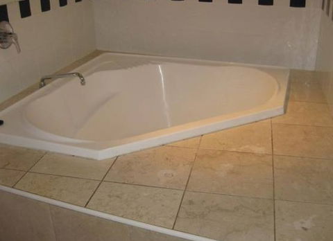 Cylinder Cove Apartments - Accommodation Broome 2
