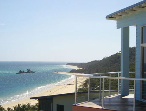 Blue Ocean View Beach House - Accommodation Broome 5