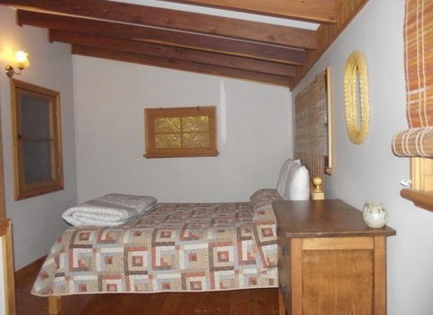 Cedarwood - Holiday Home - Accommodation Broome 4