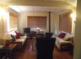 Meganville - Holiday Home - Accommodation Broome 4