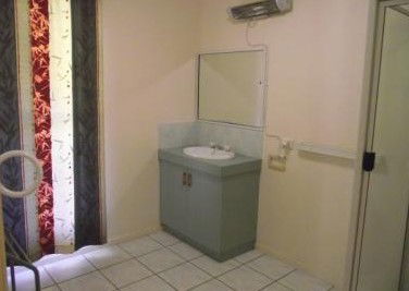 Sanctuary - Holiday Home - Accommodation Broome 1