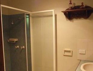 Lilypilly Lodge - Holiday Home - Accommodation Broome 0
