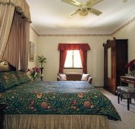 Holberry House - Accommodation Broome