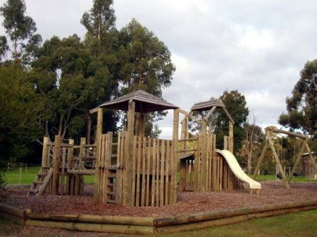 Pemberton Farm Chalets - Accommodation Broome 3
