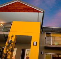 Champion Lakes Accommodation Waterside - Accommodation Broome