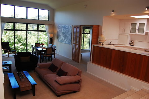 Ravensbourne Escape Holiday Cottages - Accommodation Broome 5