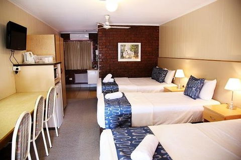 Cascade Motel In Townsville - Accommodation Broome 2