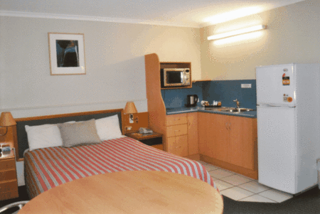 Gladstone Palms Motor Inn - Accommodation Broome 1