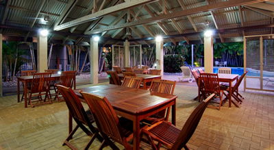 Comfort Inn & Suites Trinity Beach Club - Accommodation Broome 1