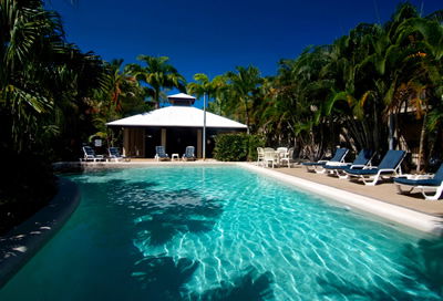 Comfort Inn & Suites Trinity Beach Club - Accommodation Broome 2