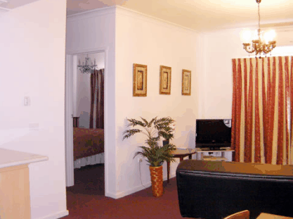The Commodore Motor Inn - Accommodation Broome 1
