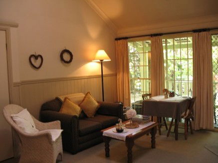 Harrow Cottages - Accommodation Broome 3