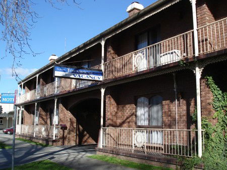 Albury Townhouse - Accommodation Broome 0