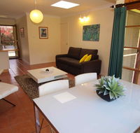 Bright Highland Valley Cottages - Accommodation Broome