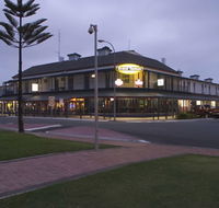Grand Tasman Hotel - Accommodation Broome