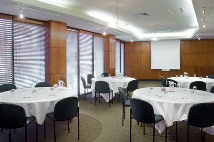 Holiday Inn Darwin Hotel - Accommodation Broome 1