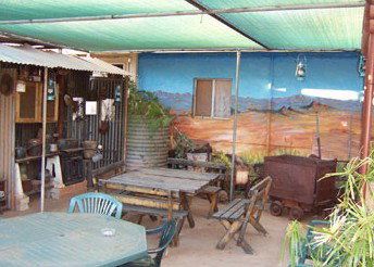 Safari Lodge Motel - Accommodation Broome 0