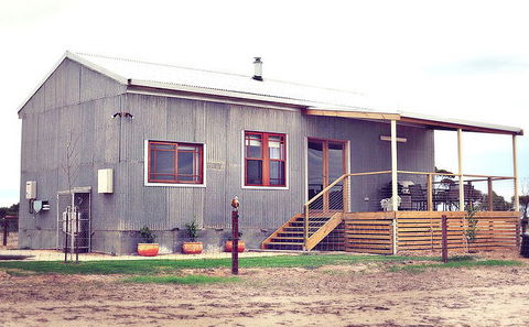 Redwing Farm - The Barn - Accommodation Broome 1