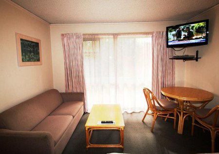 Beaumaris Bay Motel - Accommodation Broome 1