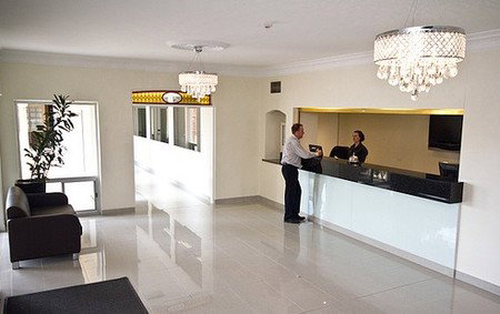 Country Comfort Premier Motel - Accommodation Broome 1