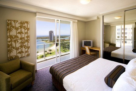 Outrigger Twin Towns Resort - Accommodation Broome 2