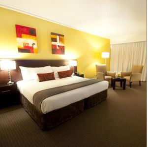 Crowne Plaza Norwest - Accommodation Broome 2