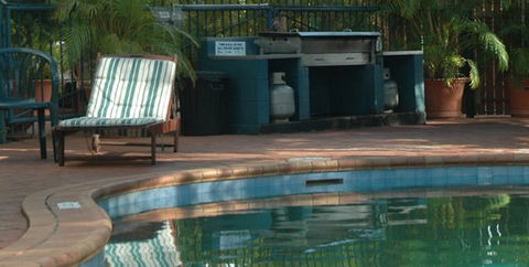 Coconut Grove Holiday Apartments - Accommodation Broome 1