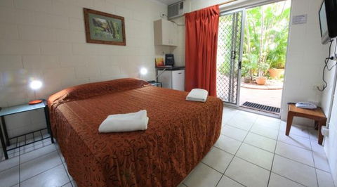 Coconut Grove Holiday Apartments - Accommodation Broome 2