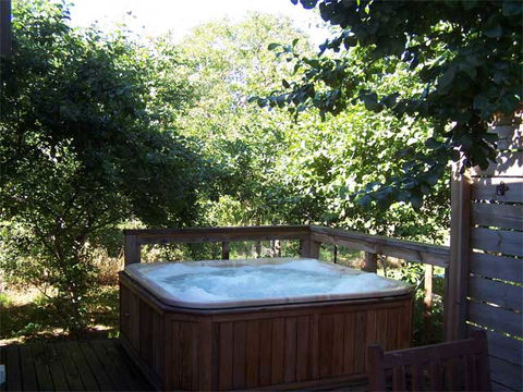 Texada Cottage - Accommodation Broome 0